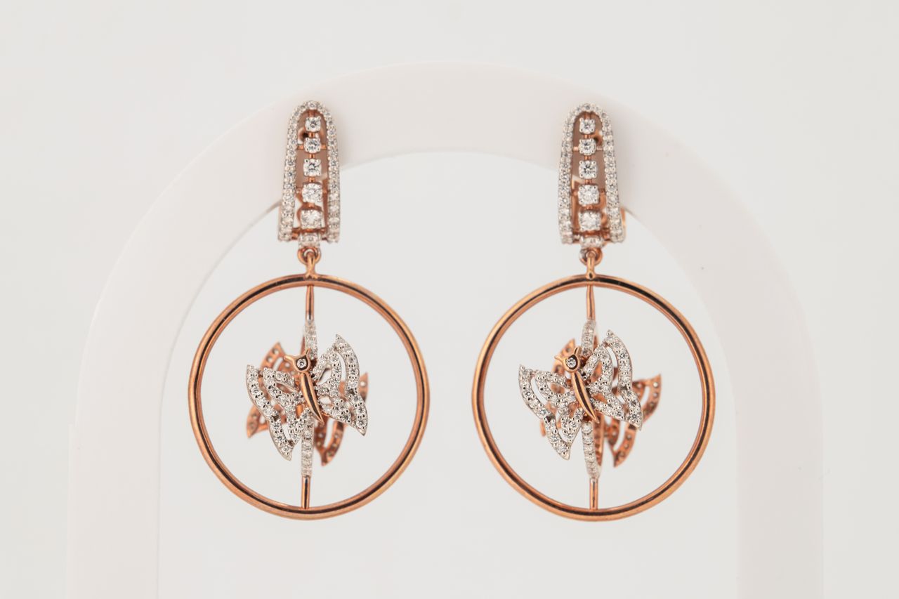 Élan Bloom Diamond Drop Earrings