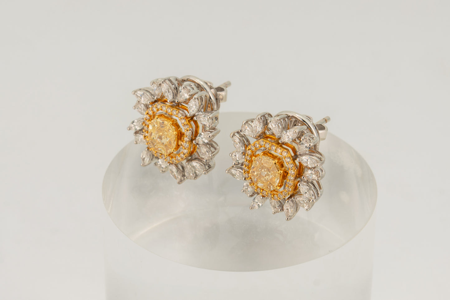 Golden Halo Diamond Studs