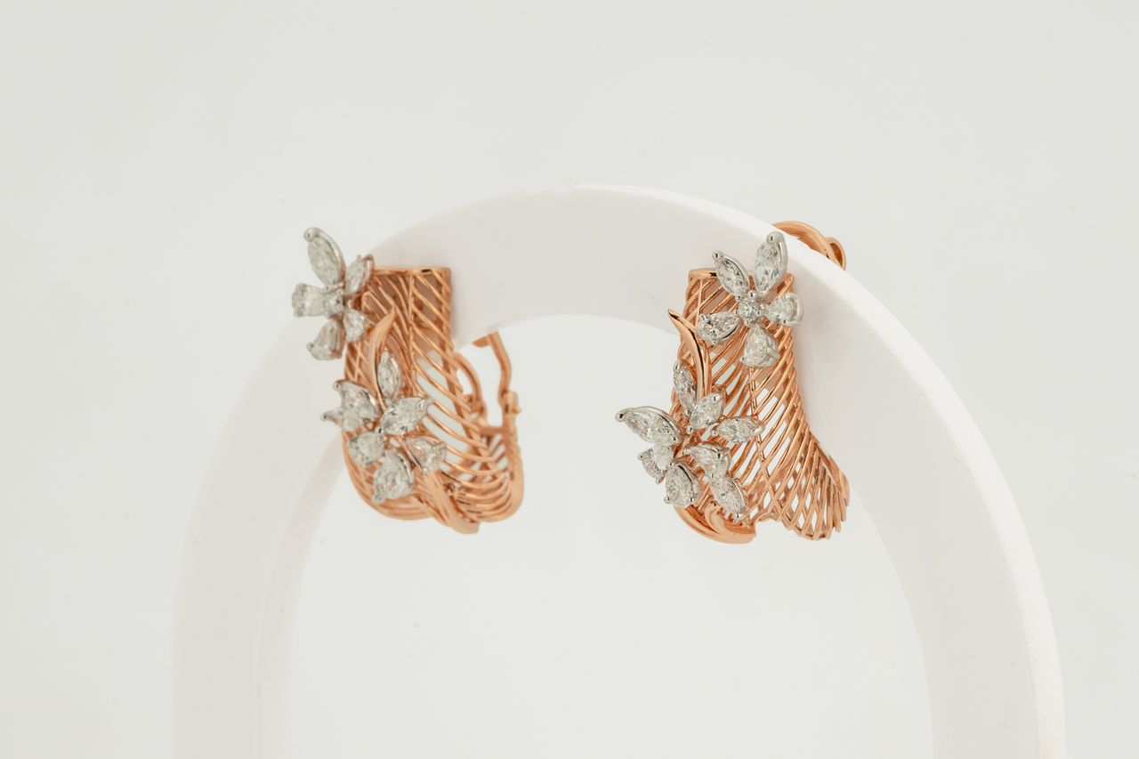 Lattice Diamond Studs