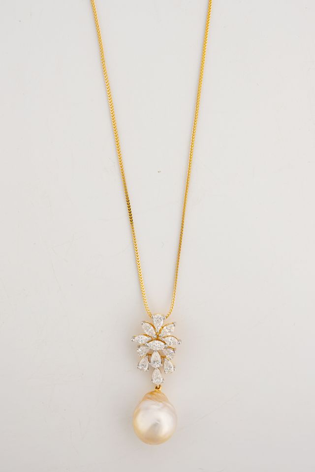 Seren Pearl Diamond Pendant