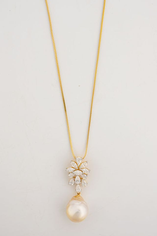Seren Pearl Diamond Pendant